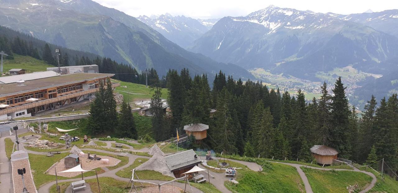 Ferienhaus & Ferienwohnung Winay Wayna Gotschna Blick Klosters Exterior photo